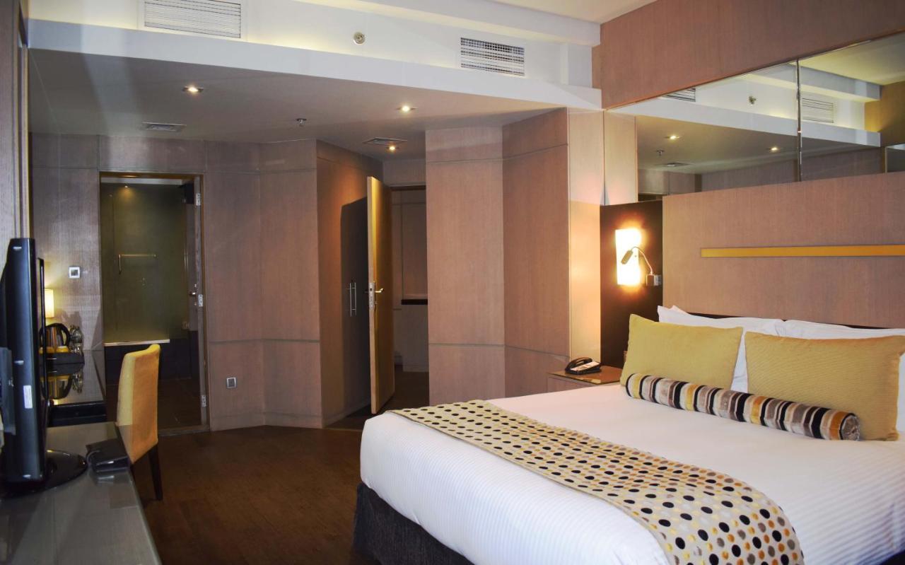 Executive Suite,974518438:JPEG